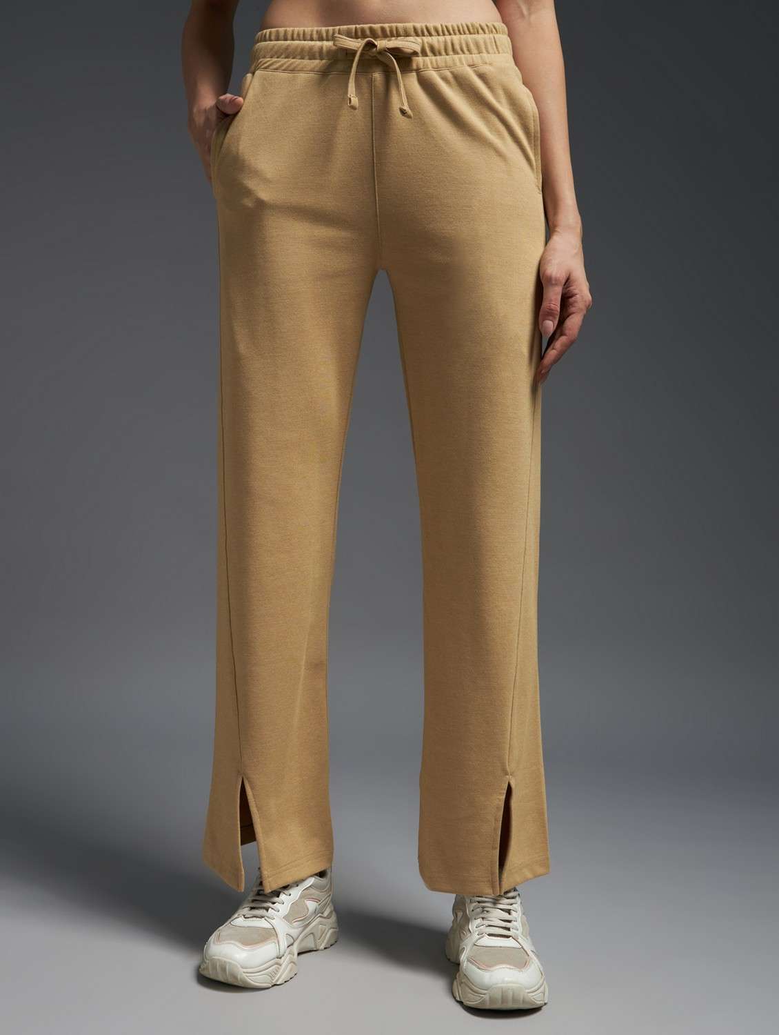 women solid mid rise track pant - 21762320 - Zoom Image - 0