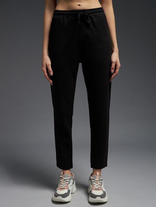 women solid mid rise track pant - 21762356 -  Standard Image - 0