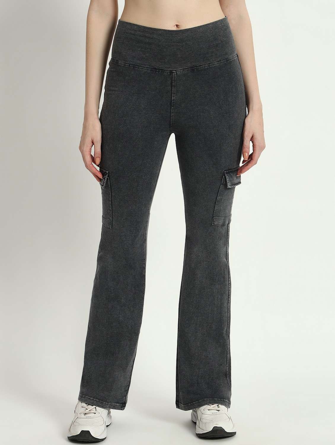 women solid high rise cargo