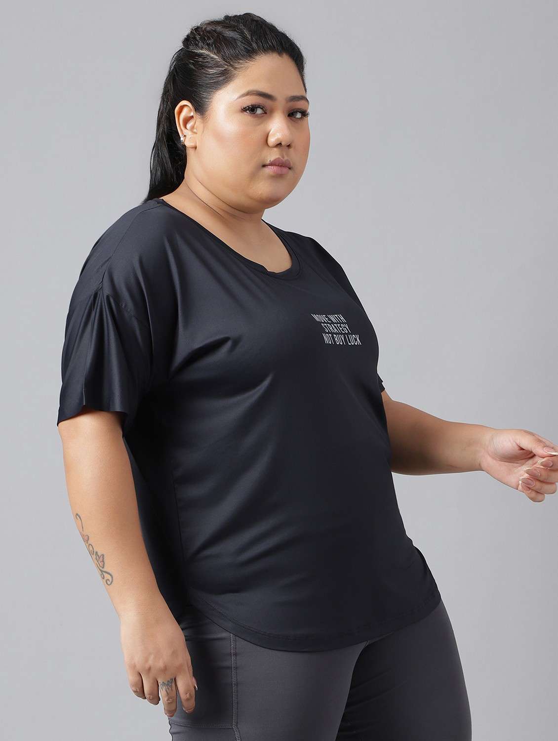 women black typographic round neck t-shirt - 21762446 - Standard Image - 2
