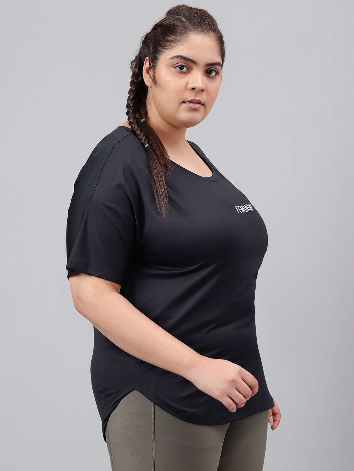 women black typographic round neck t-shirt - 21762503 -  Standard Image - 2