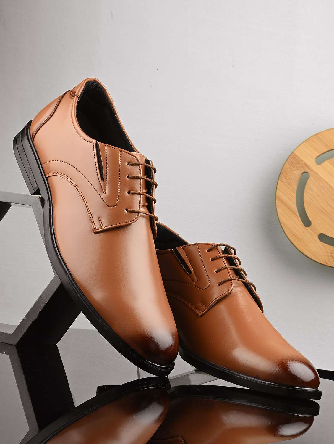 men tan lace-up derby