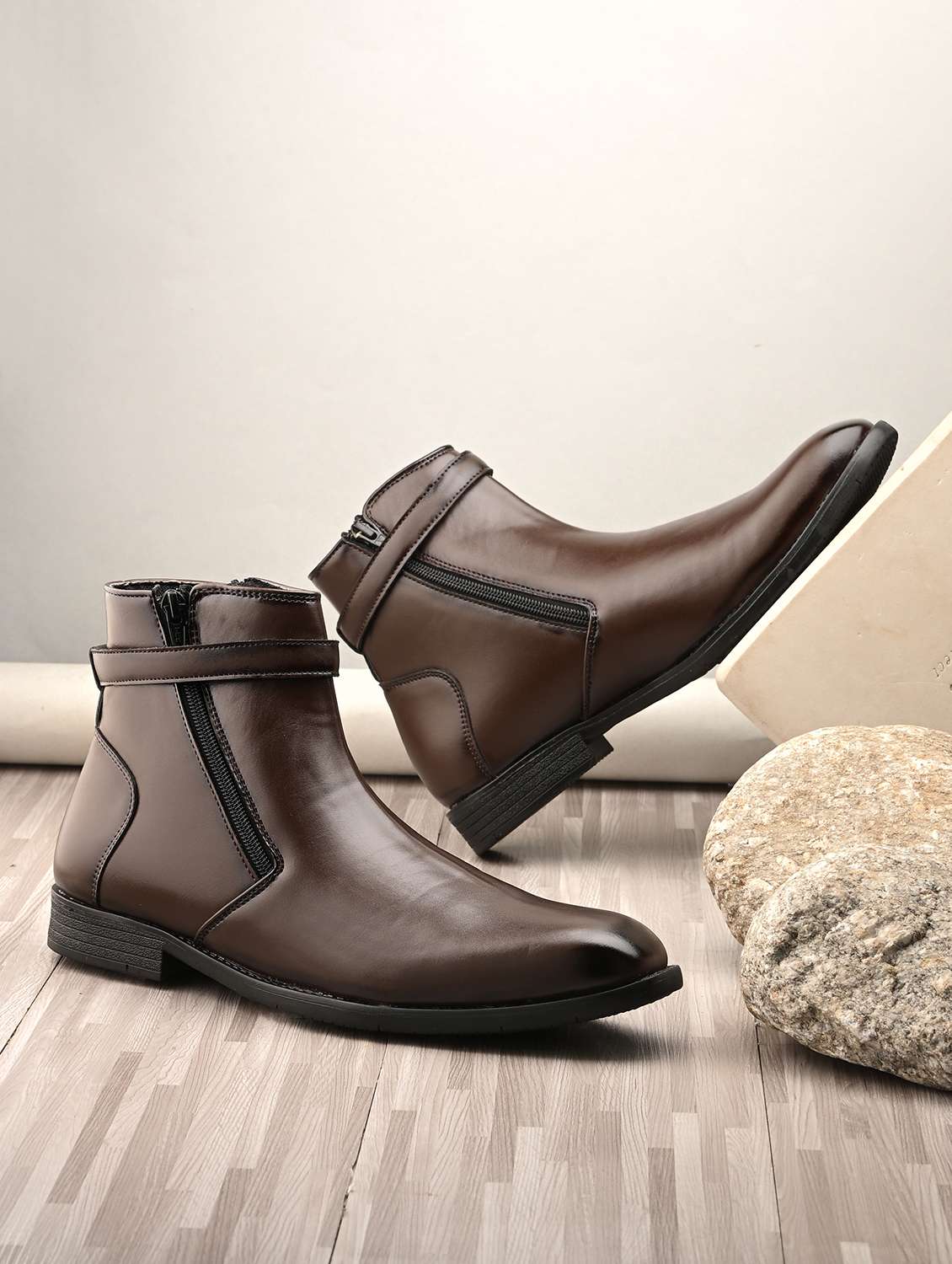 men brown high tops boot - 21763317 - Zoom Image - 0