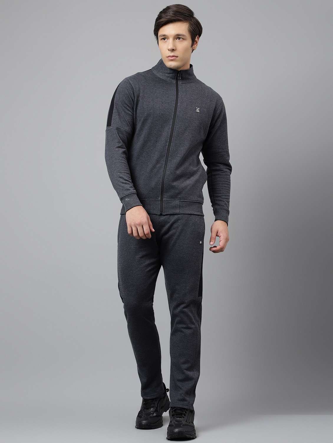 men solid stand collar full length track suit