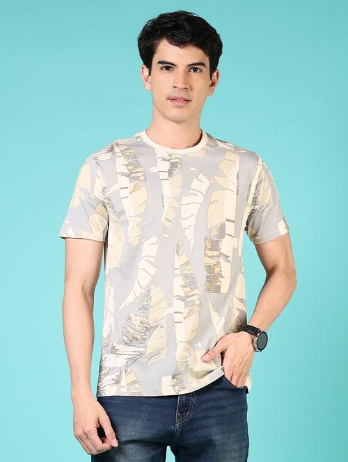 men round neck printed t-shirt - 21765648 -  Standard Image - 0