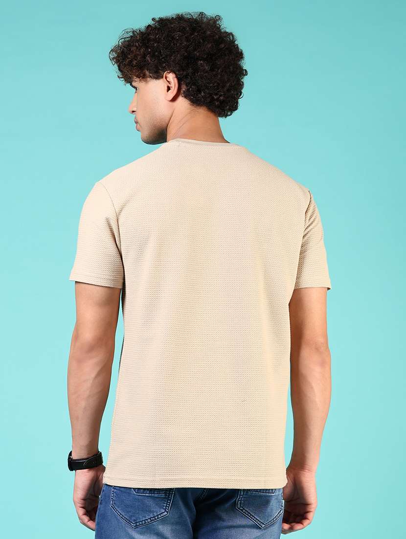 men short sleeves plain t-shirt - 21765654 -  Standard Image - 2