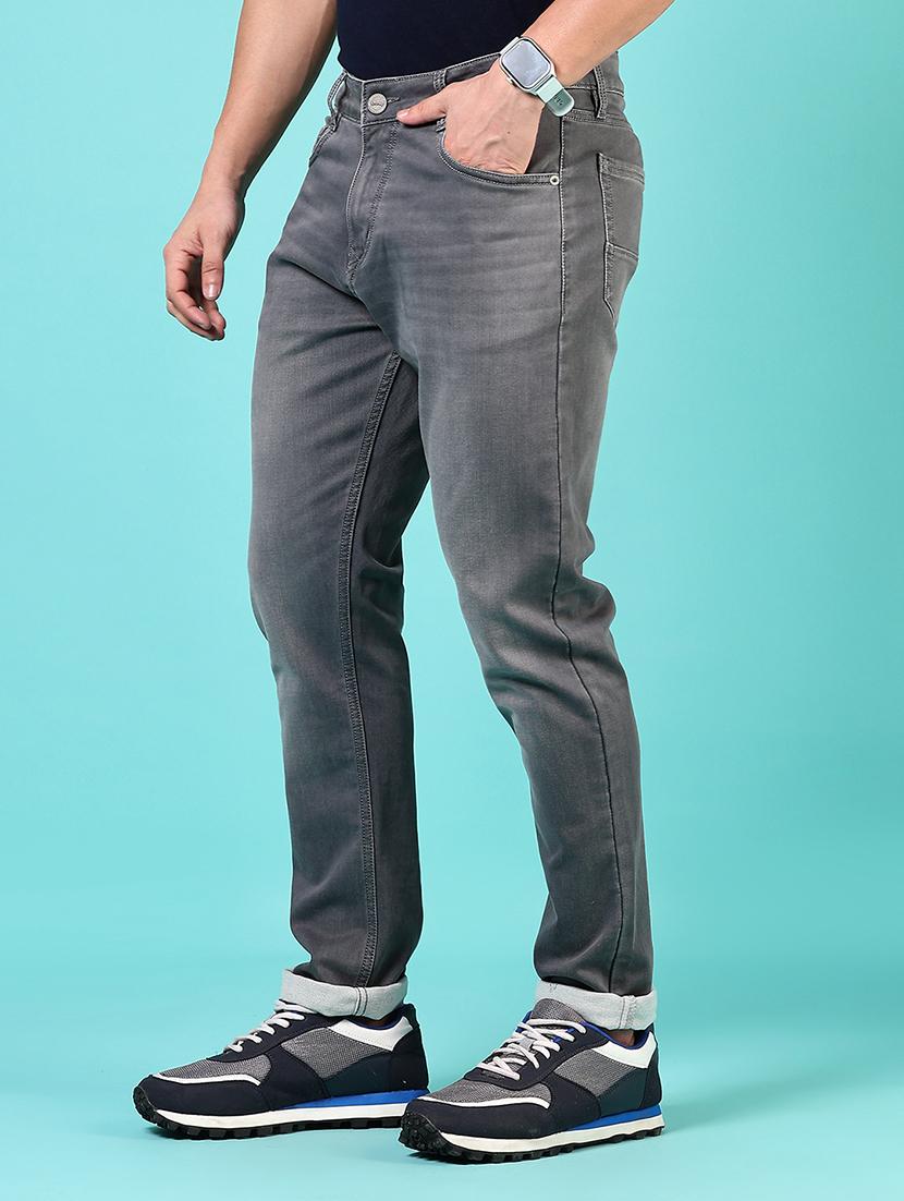 men solid mid rise relaxed fit jean - 21765878 - Standard Image - 2