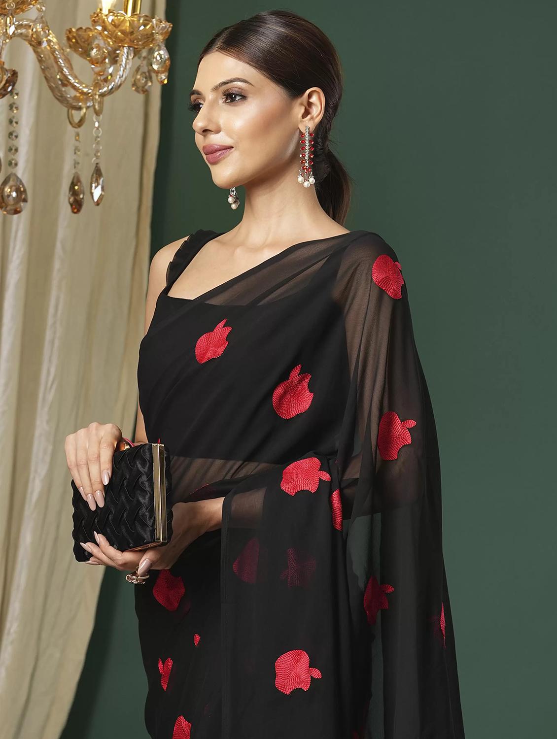 women black embroidered saree with blouse - 21766133 - Standard Image - 2