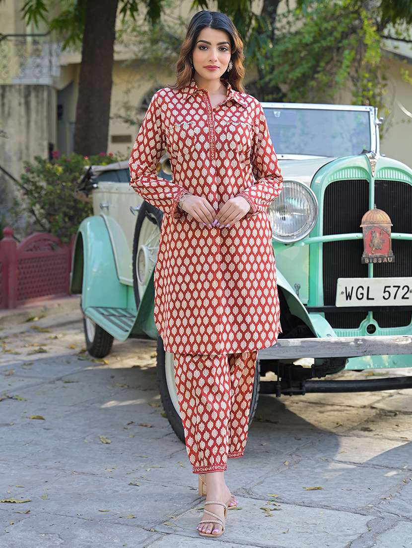 women printed ethnic co-ord set