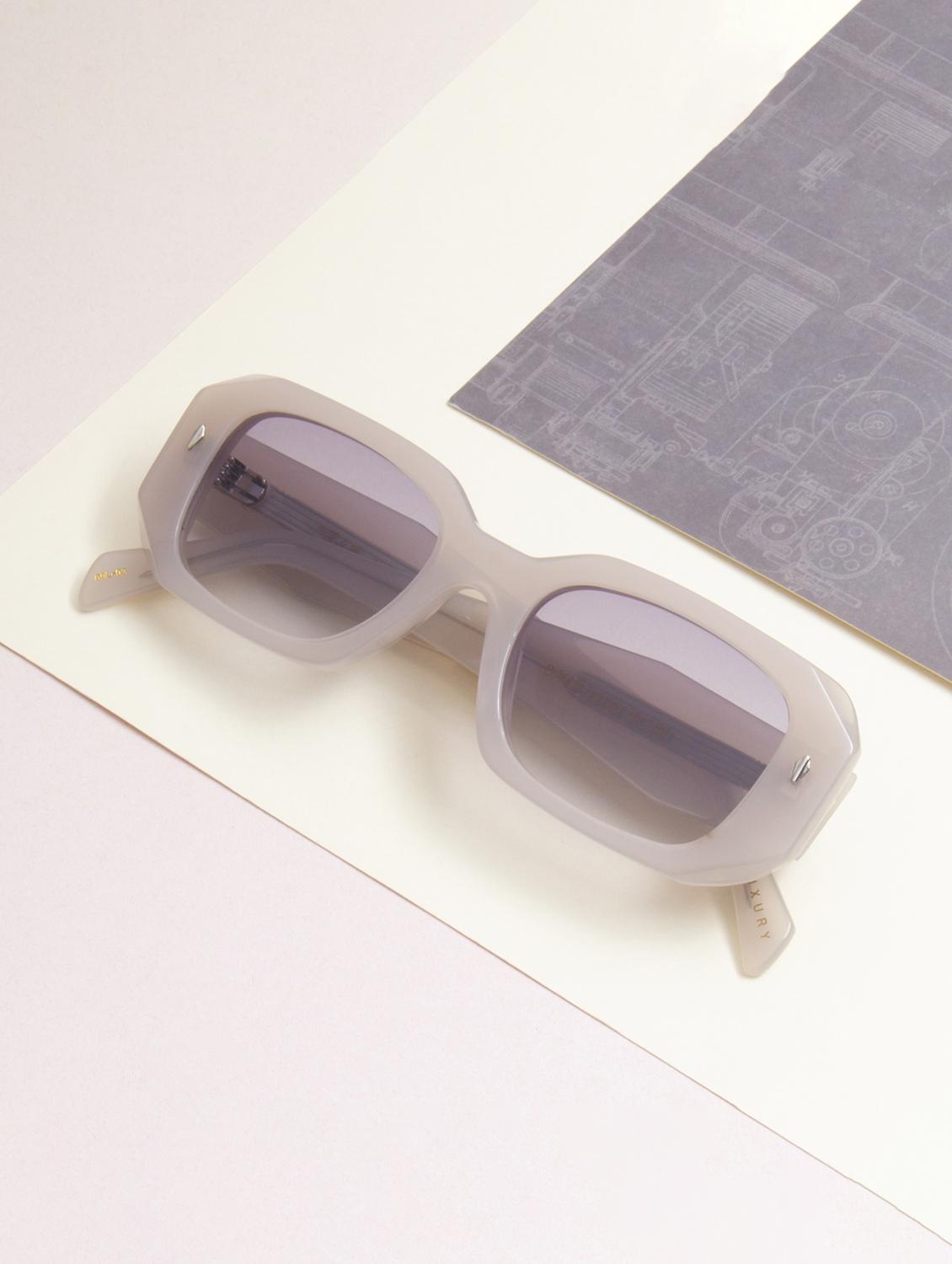 ted smith unisex grey graded premium italian acetate sunglasses with polarized lenses. - 21766333 -  Zoom Image - 0