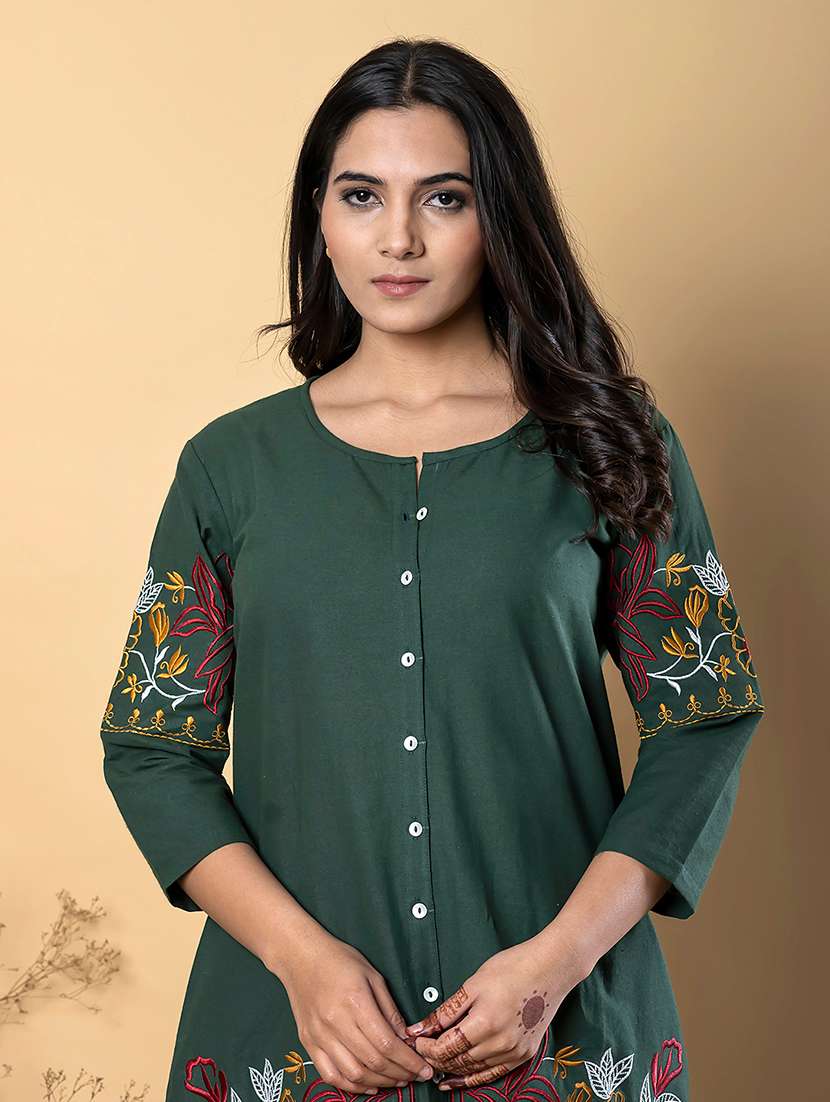 women three quarter sleeve ethnic co-ord set - 21766715 -  Standard Image - 2