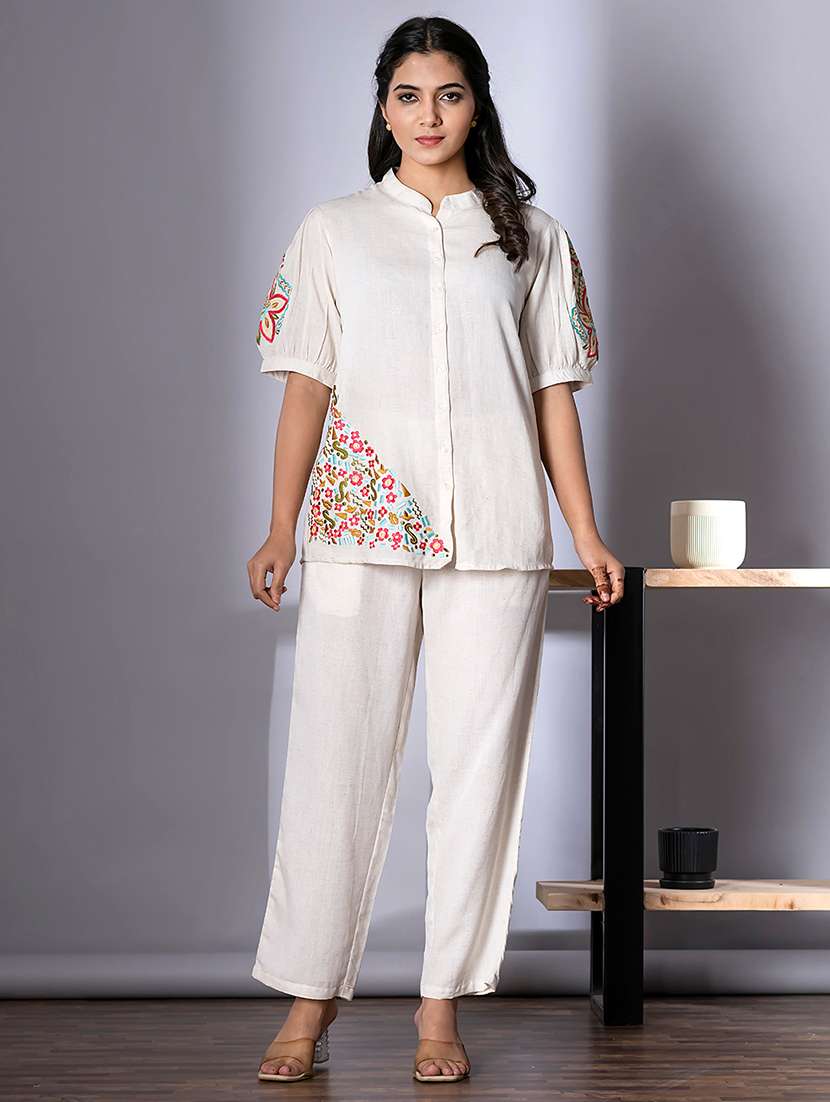 women embroidered short sleeve ethnic co-ord set - 21766719 - Zoom Image - 0