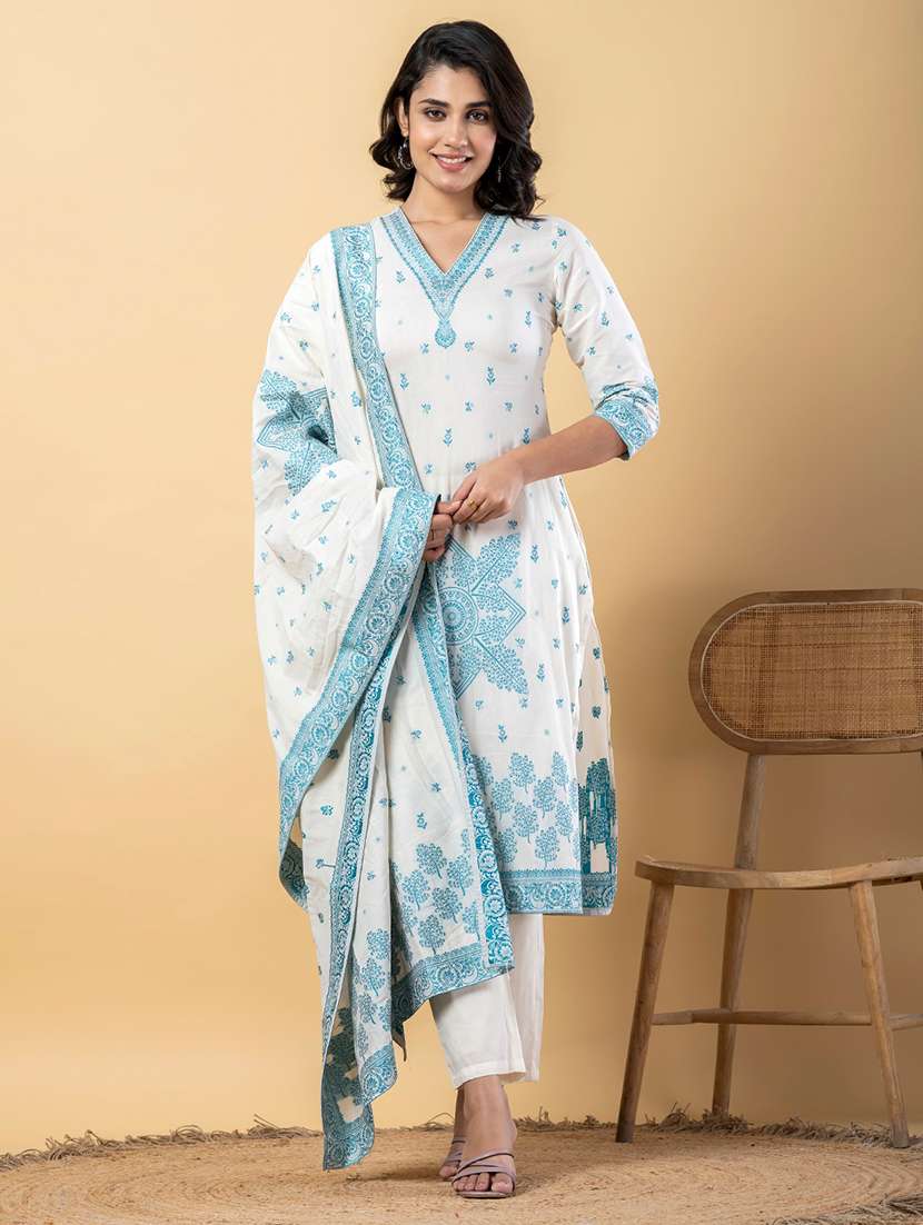 women three quarter sleeve kurta pant with dupatta set