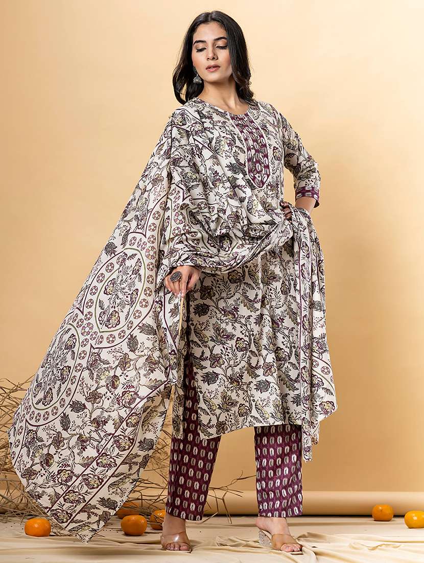women three quarter sleeve kurta pant with dupatta set - 21766777 -  Standard Image - 2