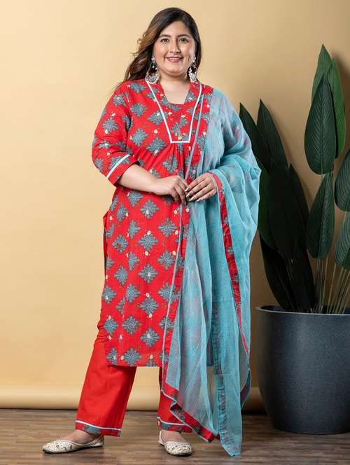 women three quarter sleeve kurta pant with dupatta set - 21766878 - Standard Image - 0