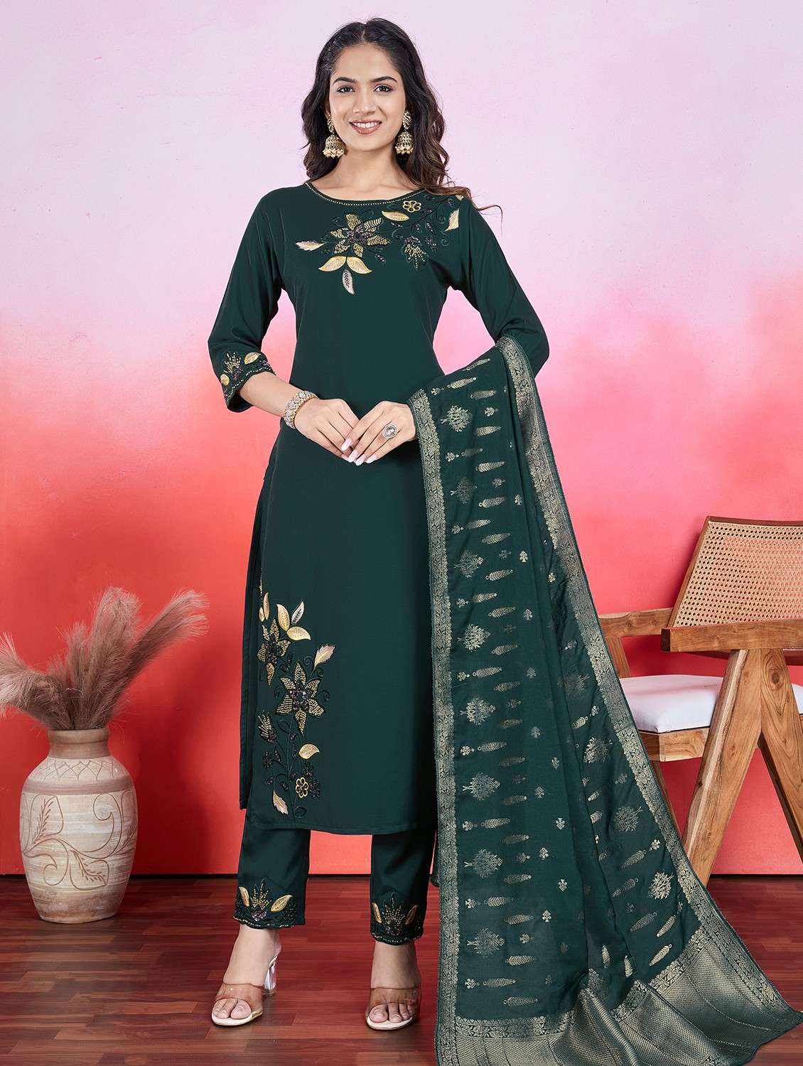 women three quarter sleeve kurta pant with dupatta set