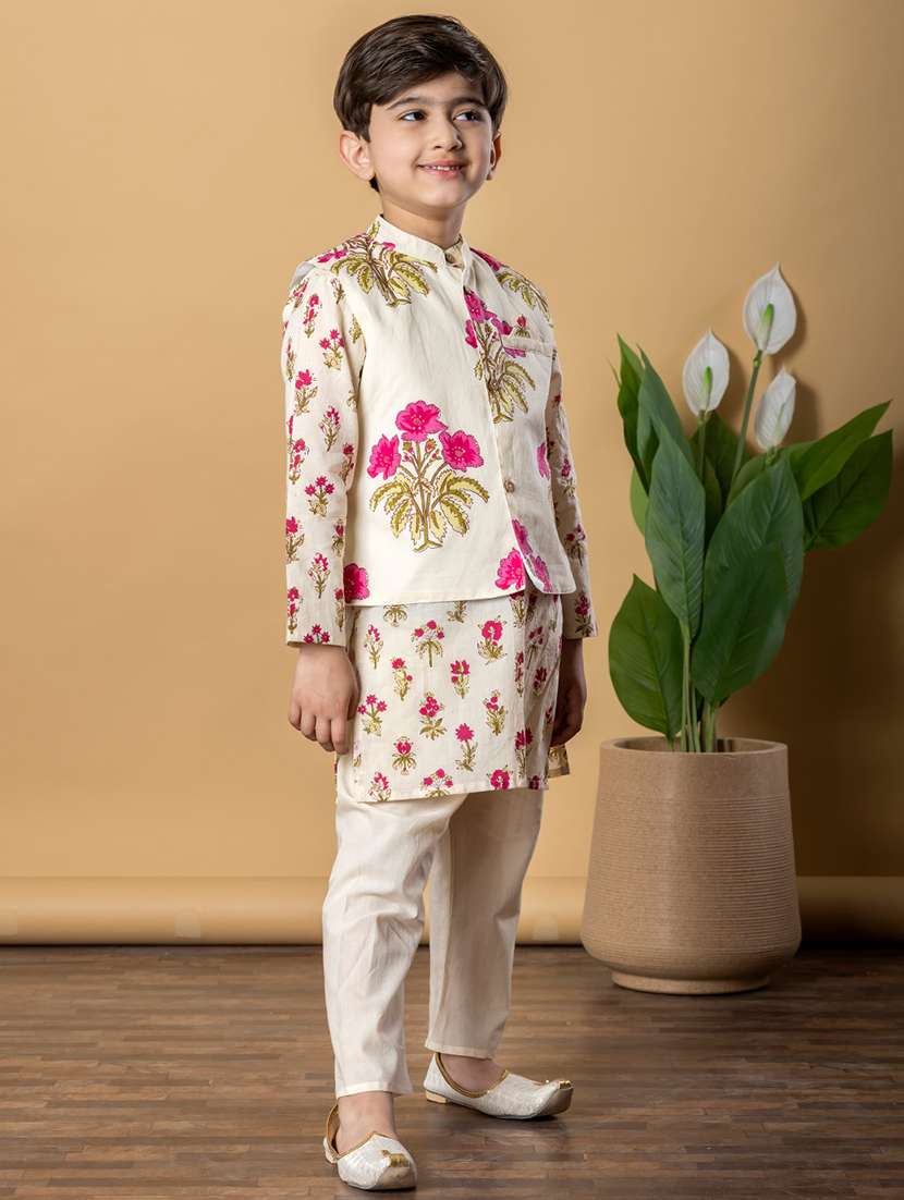 boys printed long sleeves kurta pyjama with jacket set - 21766950 - Standard Image - 2