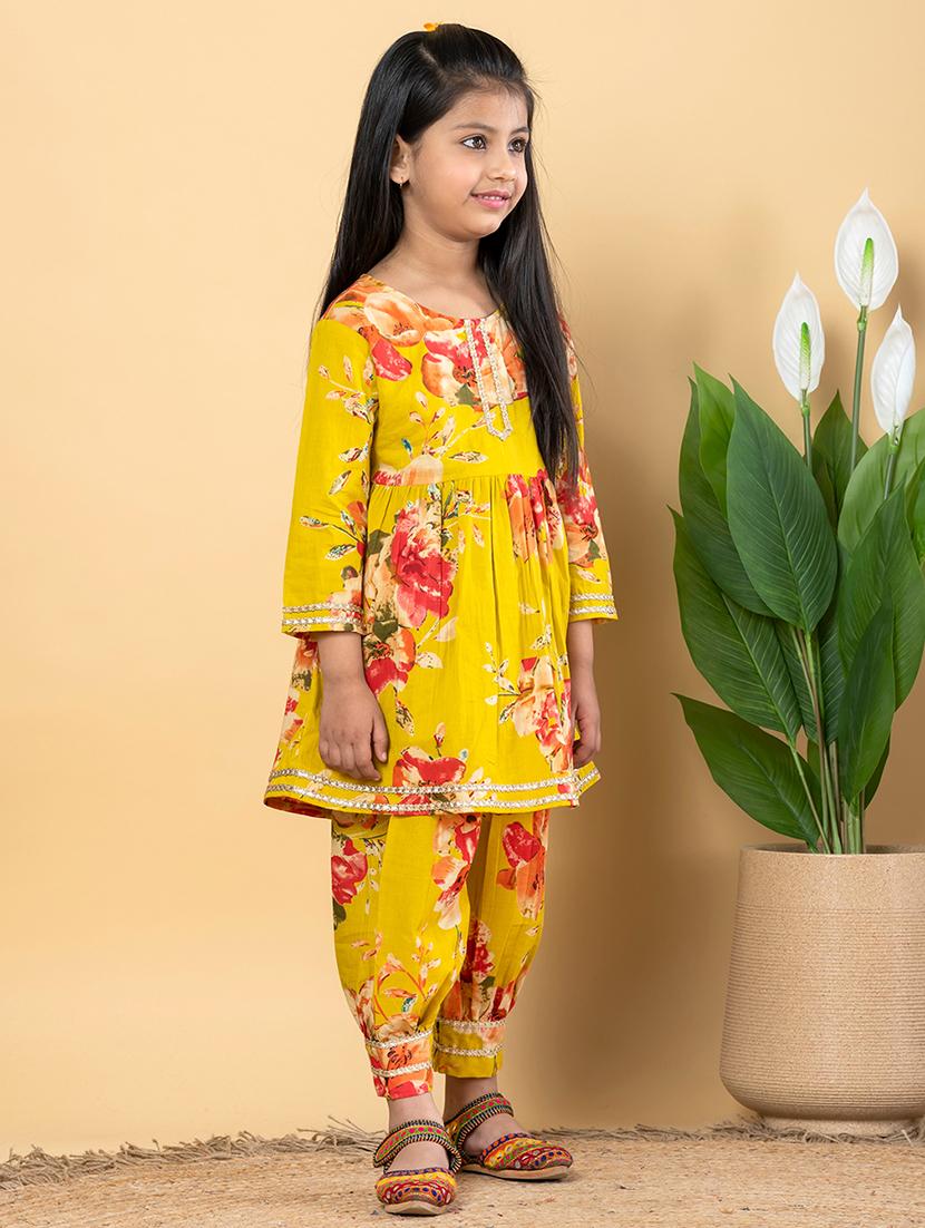 girls three quarter sleeve kurta salwar set - 21766970 - Standard Image - 2