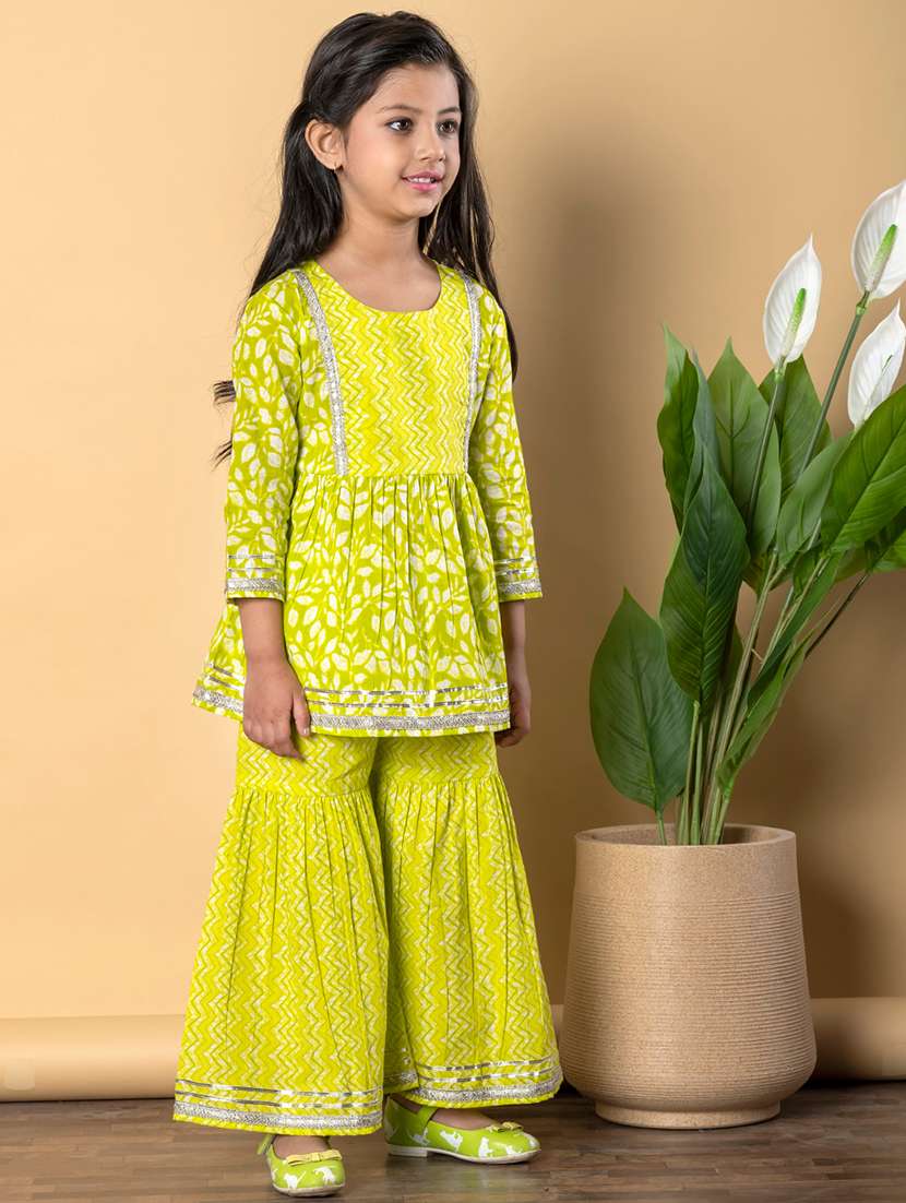 girls three quarter sleeve kurta sharara set - 21766983 -  Standard Image - 2
