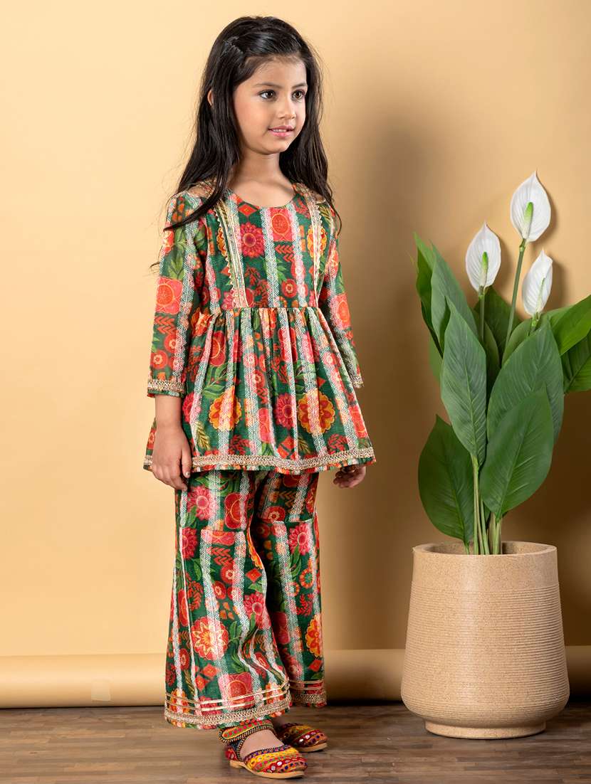 girls three quarter sleeve kurta sharara set - 21766991 -  Standard Image - 2