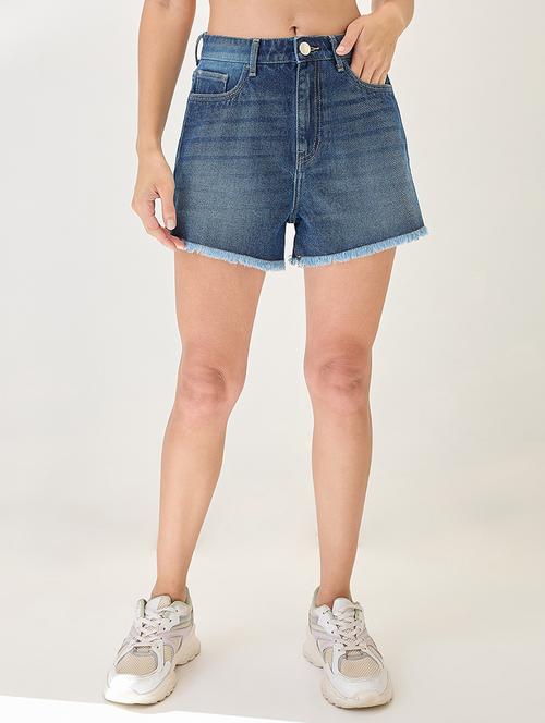 globus women med blue slim fit mid-rise frayed hem denim shorts - 21767516 -  Standard Image - 0