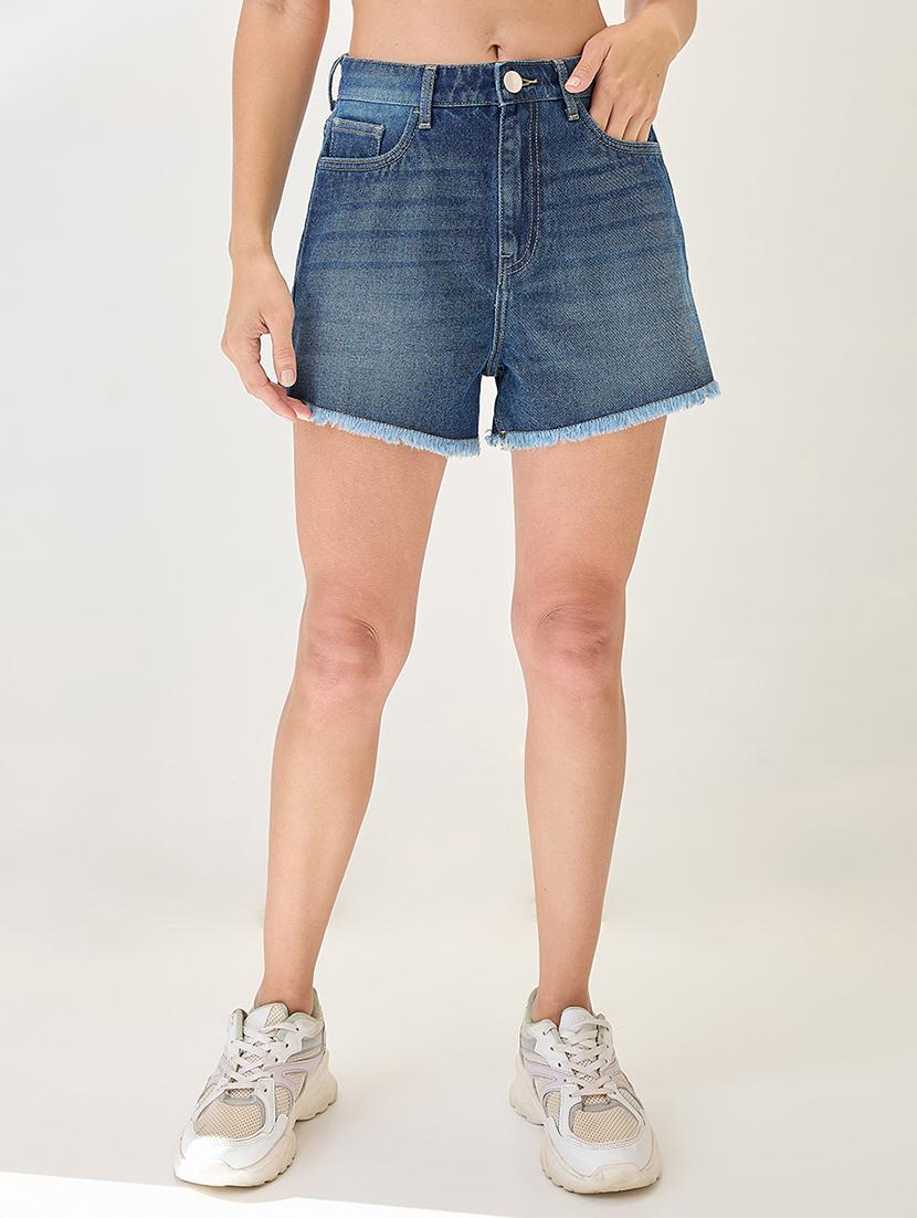 globus women med blue slim fit mid-rise frayed hem denim shorts - 21767516 -  Zoom Image - 0