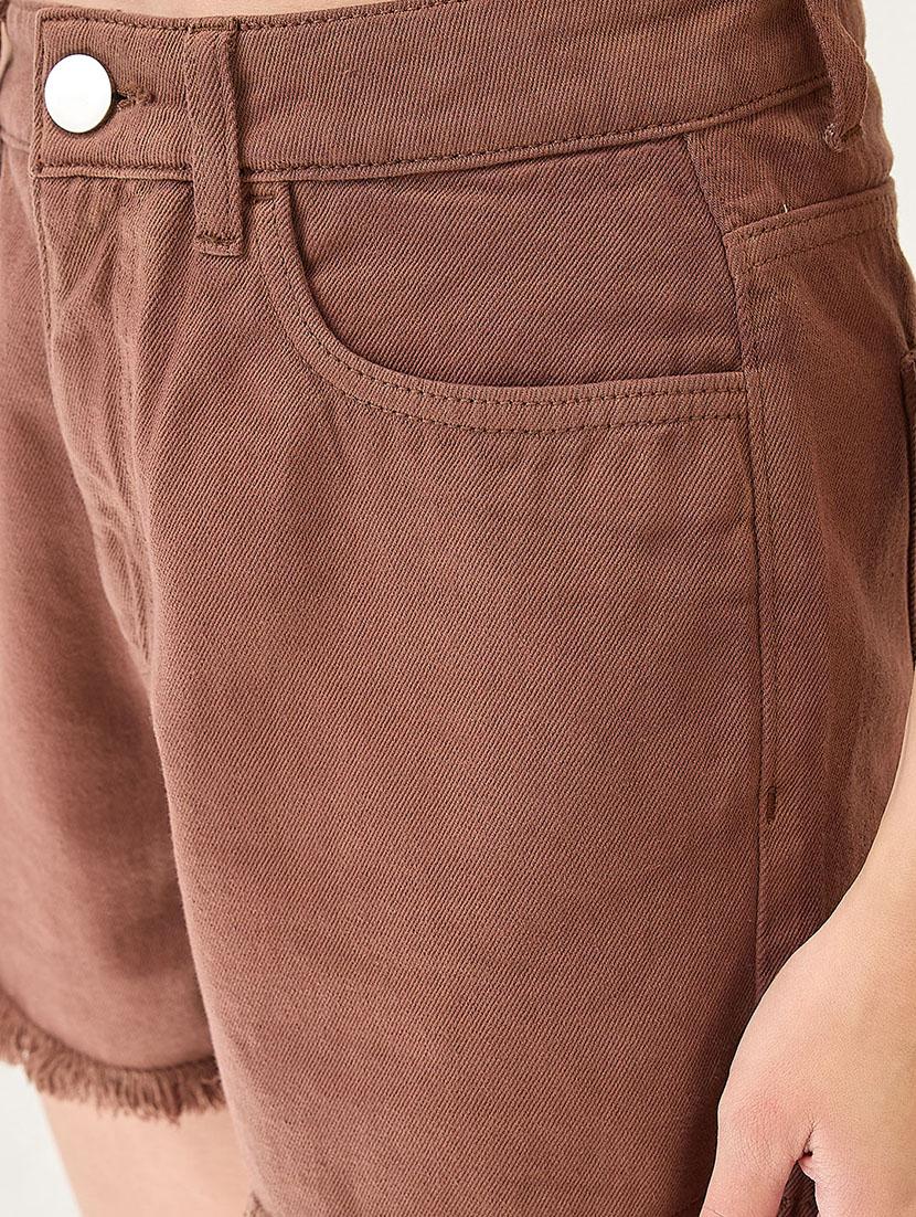 globus women mocha slim fit mid-rise frayed hem denim shorts - 21767518 - Standard Image - 2