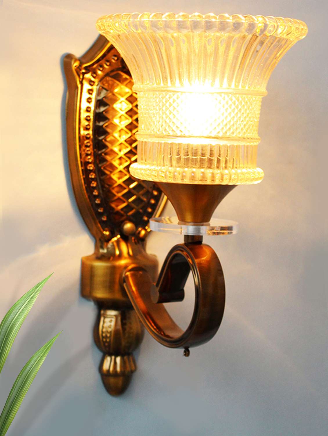 vintage brass wall sconce with crystal pendant and decorative - 21768047 - Zoom Image - 0