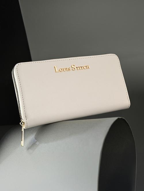 women white regular clutch - 21768104 - Standard Image - 0