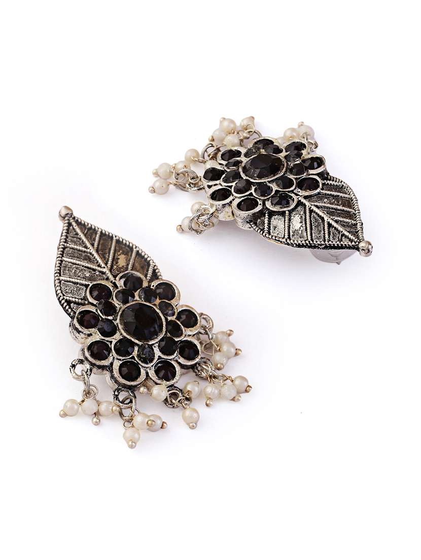 alloy stone studs with pearls earrings - 21775323 -  Standard Image - 2