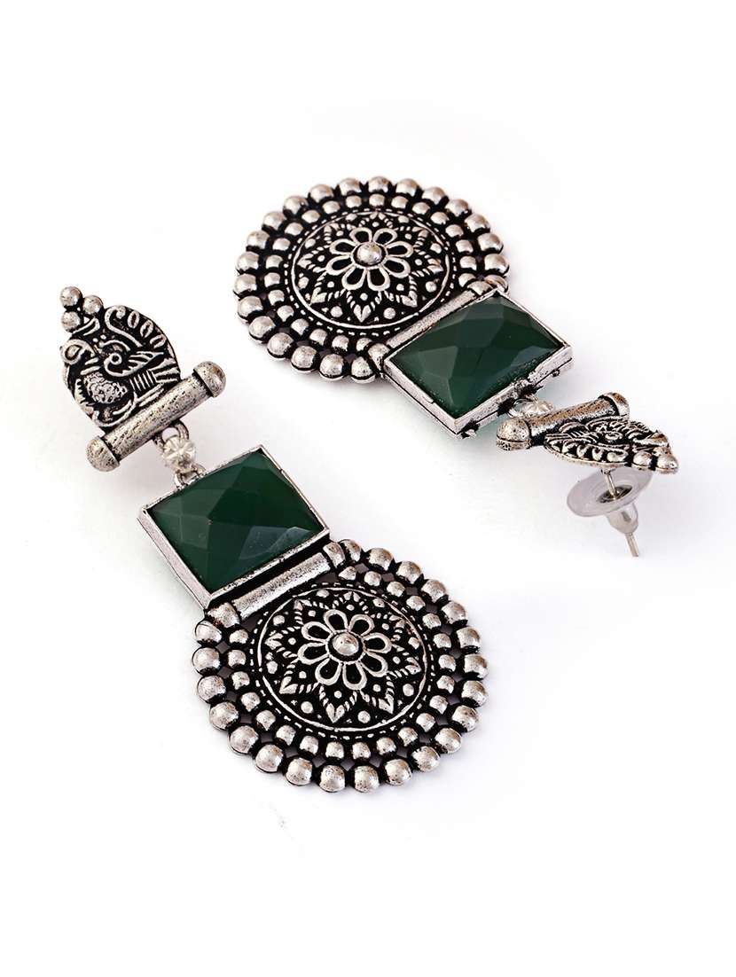 green alloy chandellier earring - 21775349 -  Standard Image - 2