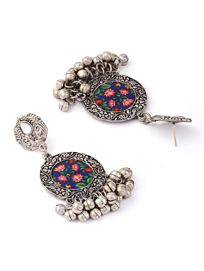 earring floral pattern alloy silver chandellier - 21775482 -  Standard Image - 2