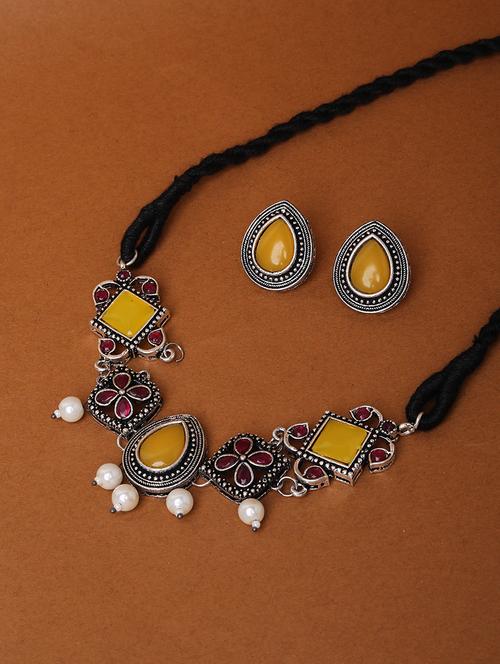 alloy yellow necklace earring jewellery set - 21775521 - Standard Image - 0