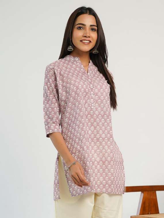 women three quarter sleeve straight kurti - 21784828 -  Standard Image - 2