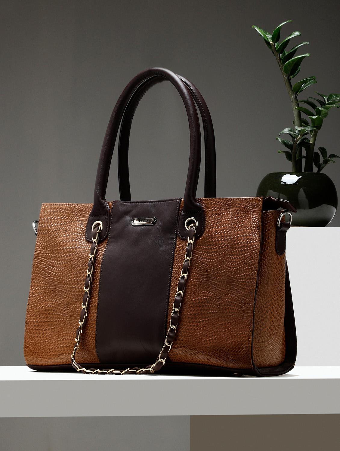 women zip closure casual handbag - 21785003 - Zoom Image - 0