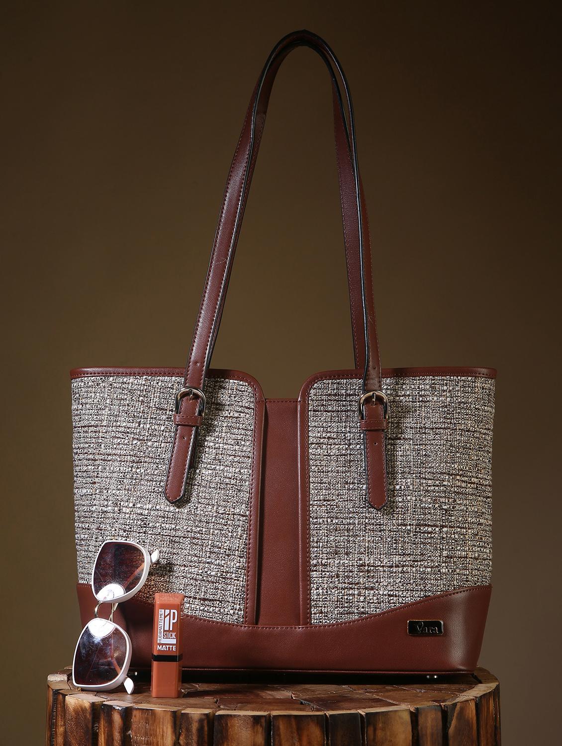 women zip closure casual handbag - 21785013 -  Zoom Image - 0