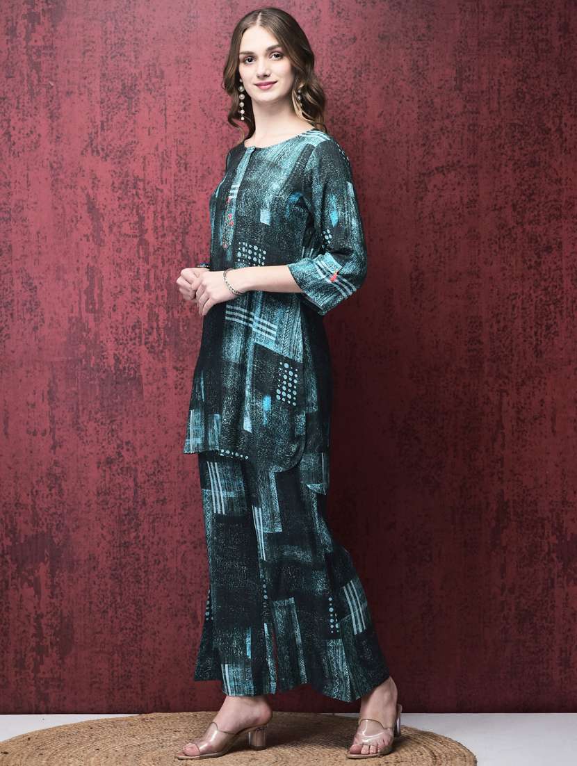 women three quarter sleeve ethnic co-ord set - 21785475 -  Standard Image - 2