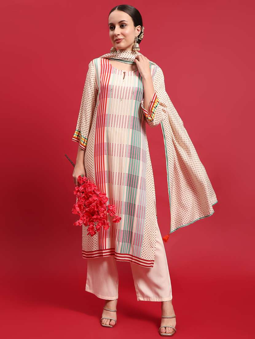 women three quarter sleeve kurta pant with dupatta set