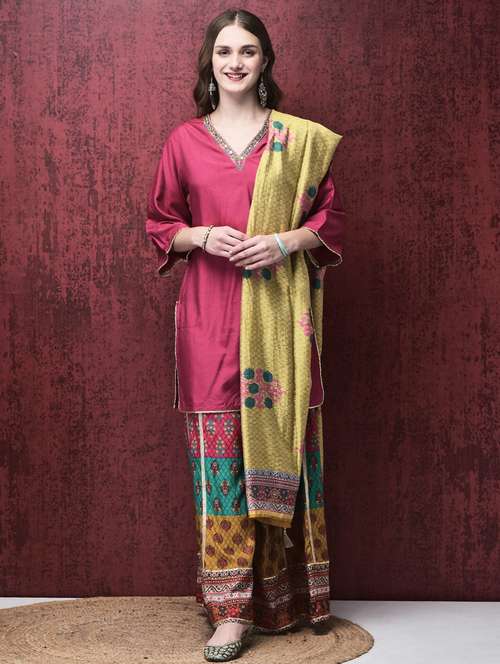 women three quarter sleeve kurta palazzo with dupatta set - 21785524 -  Standard Image - 0