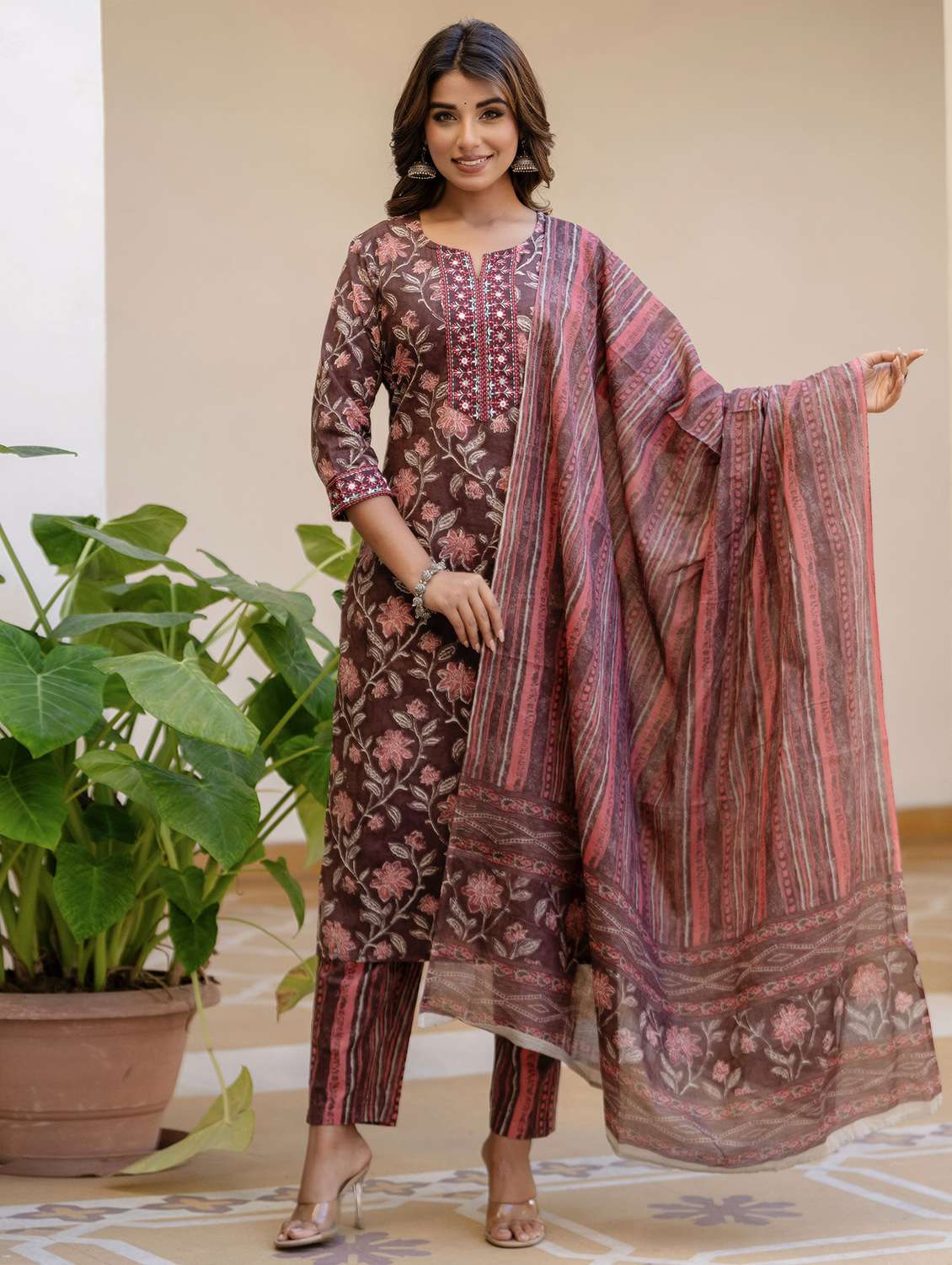 women three quarter sleeve kurta pant with dupatta set