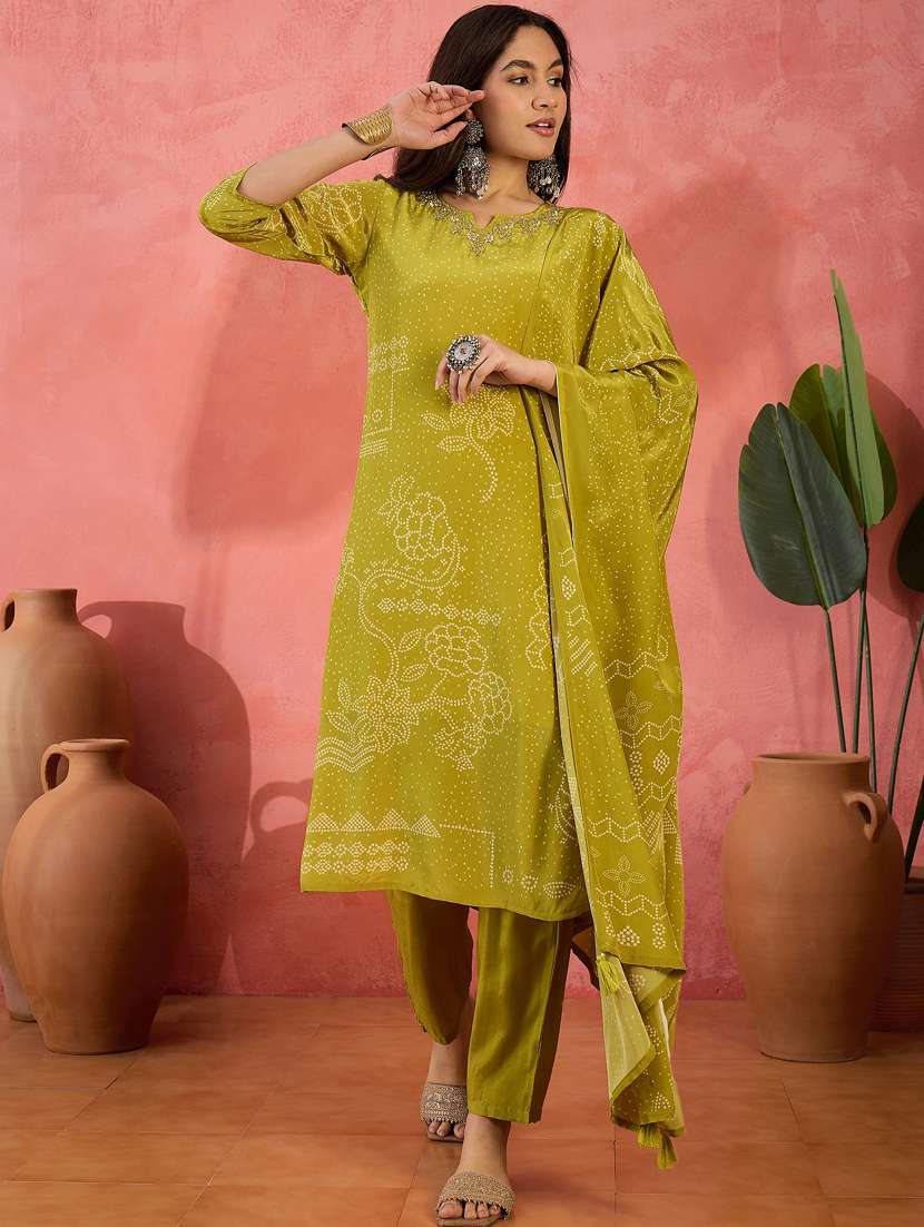 women three quarter sleeve kurta pant with dupatta set