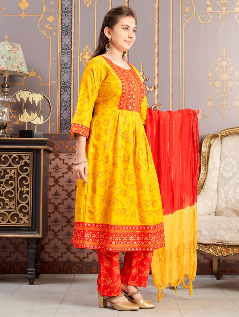 girls three quarter sleeve kurta pant with dupatta set - 21786432 - Standard Image - 2