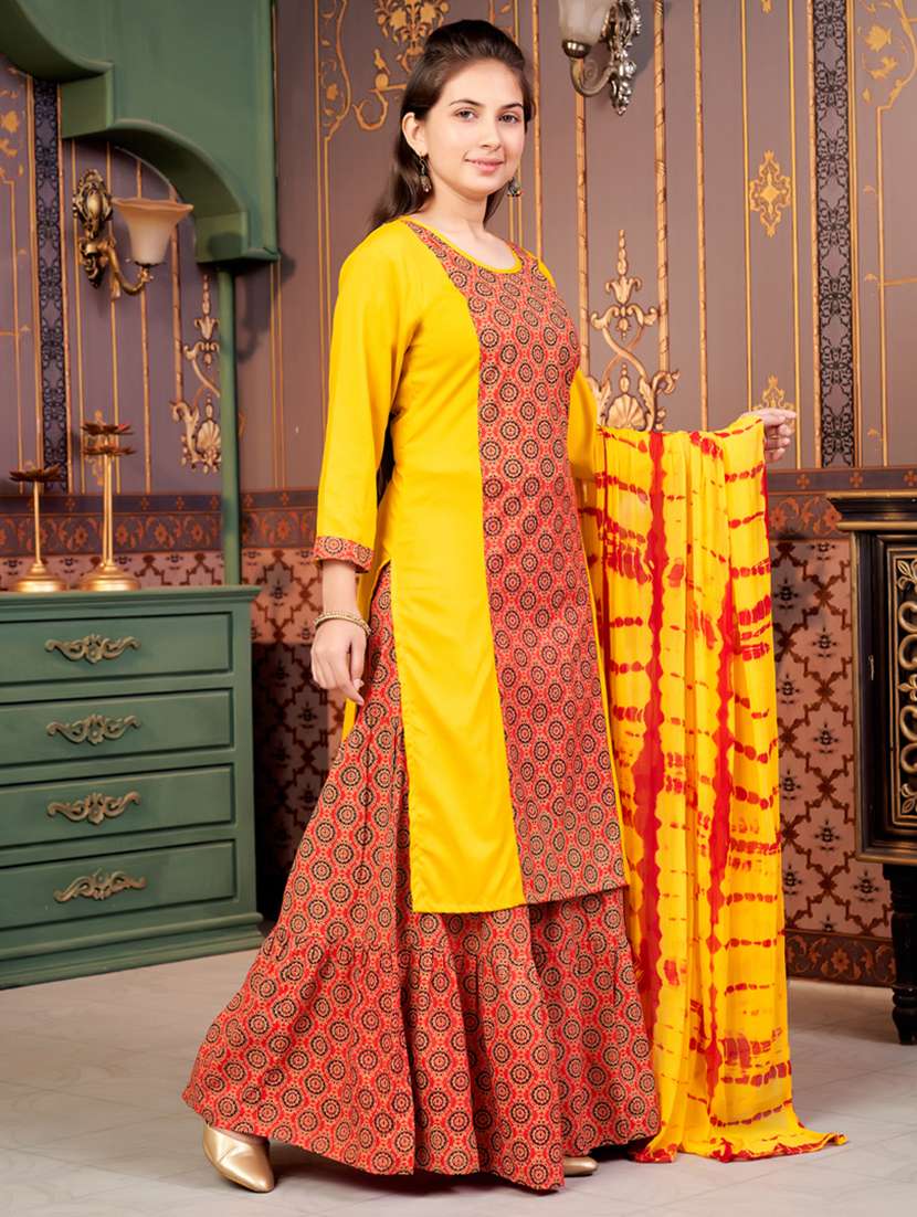 girls printed kurta and sharara with dupatta - 21786451 - Standard Image - 2