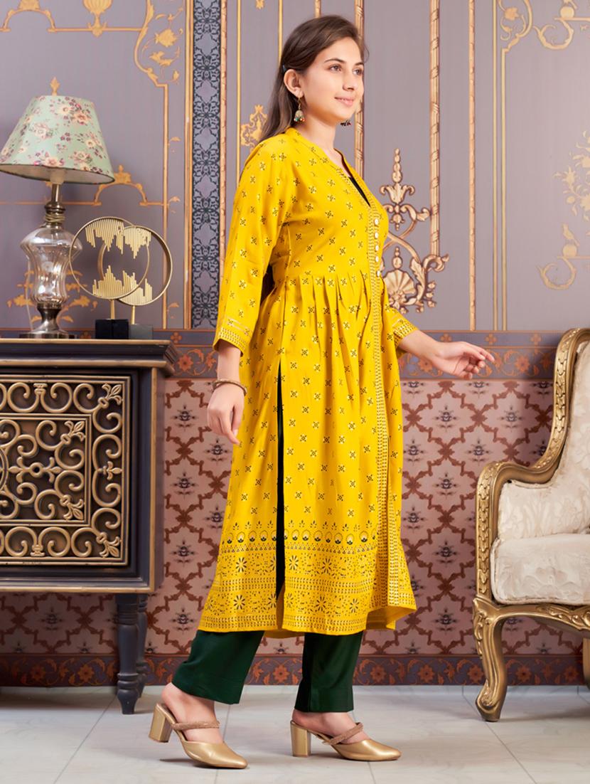 girls printed kurta and pant set - 21786463 - Standard Image - 2