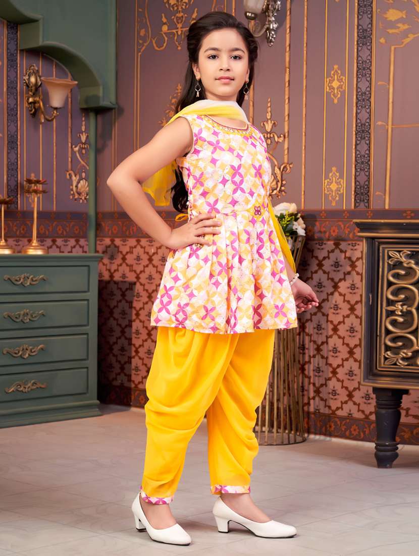 girls printed kurta and salwar with dupatta - 21786468 -  Standard Image - 2
