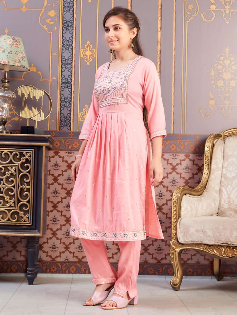 girls embroidered kurta and pant set - 21786521 - Standard Image - 2