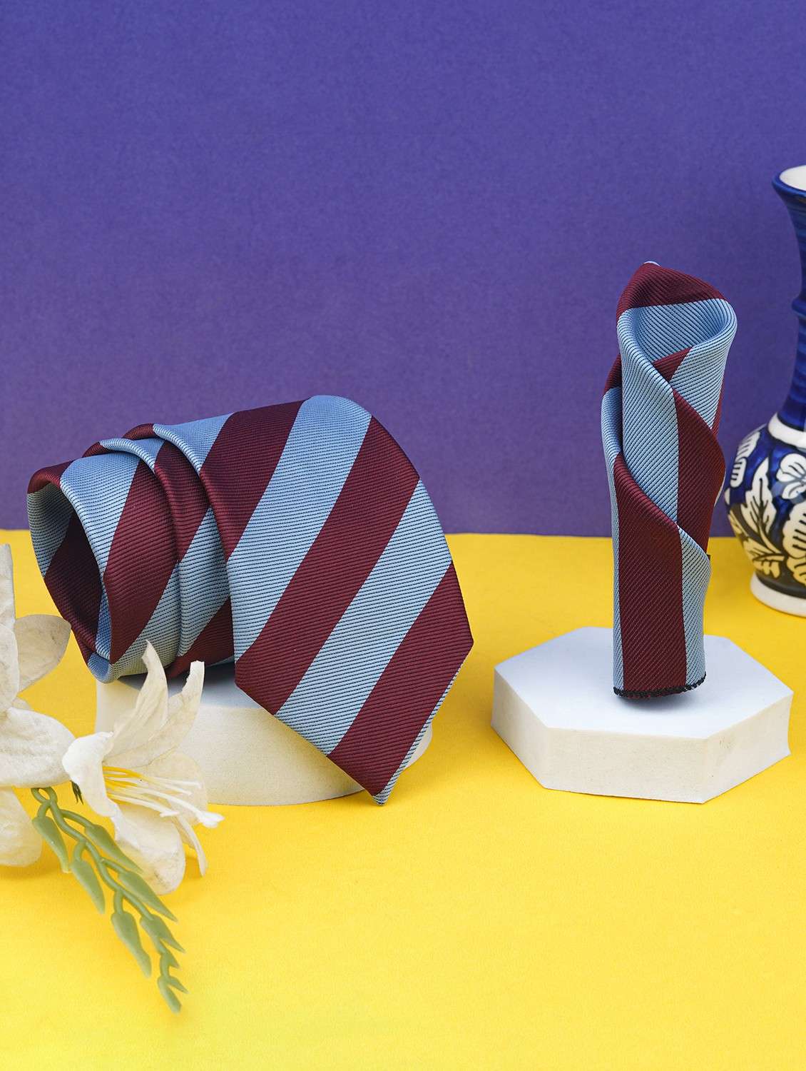 men striped neck tie with pocket square