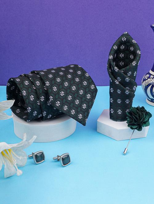 men printed neck tie with pocket square - 21786667 -  Standard Image - 0