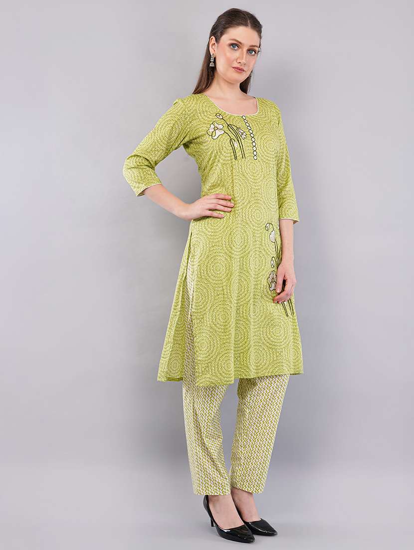women three quarter sleeve kurta pant with dupatta set - 21786756 -  Standard Image - 2