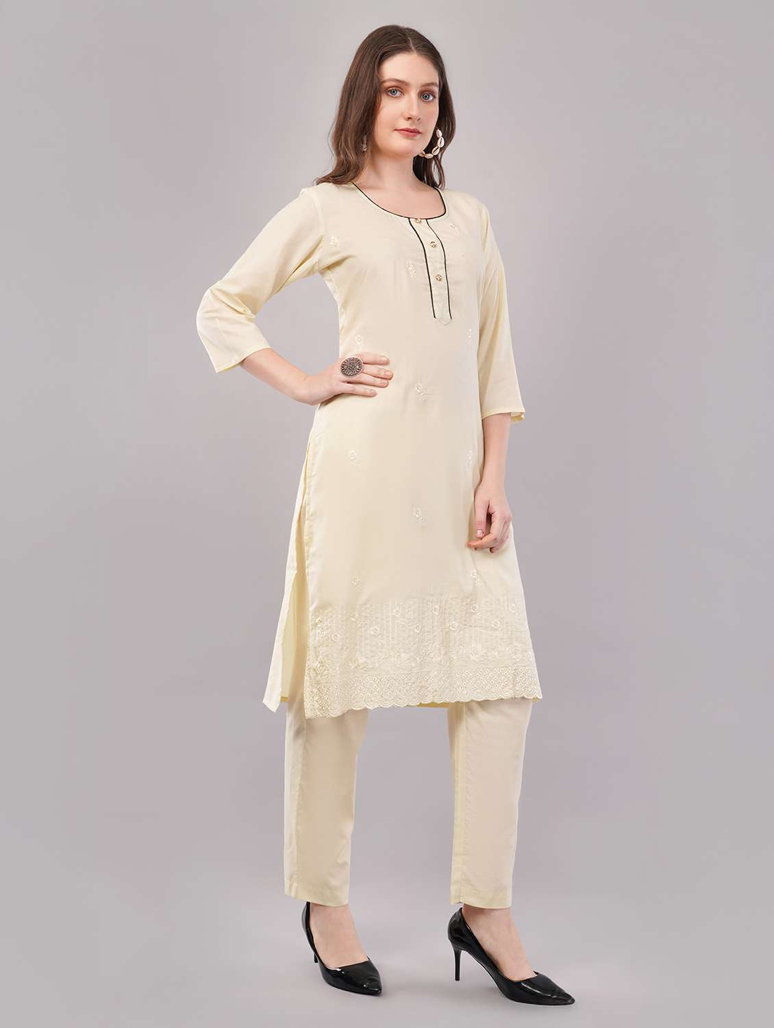 women three quarter sleeve kurta pant with dupatta set - 21786766 -  Standard Image - 2